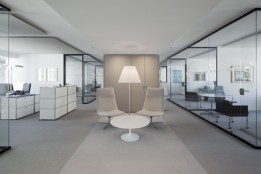 Durch die Modernisierung erhielt das Bürohaus ein hochwertiges Erscheinungsbild.<br><span class='image_copyright'>ATP/Graubner</span><br>